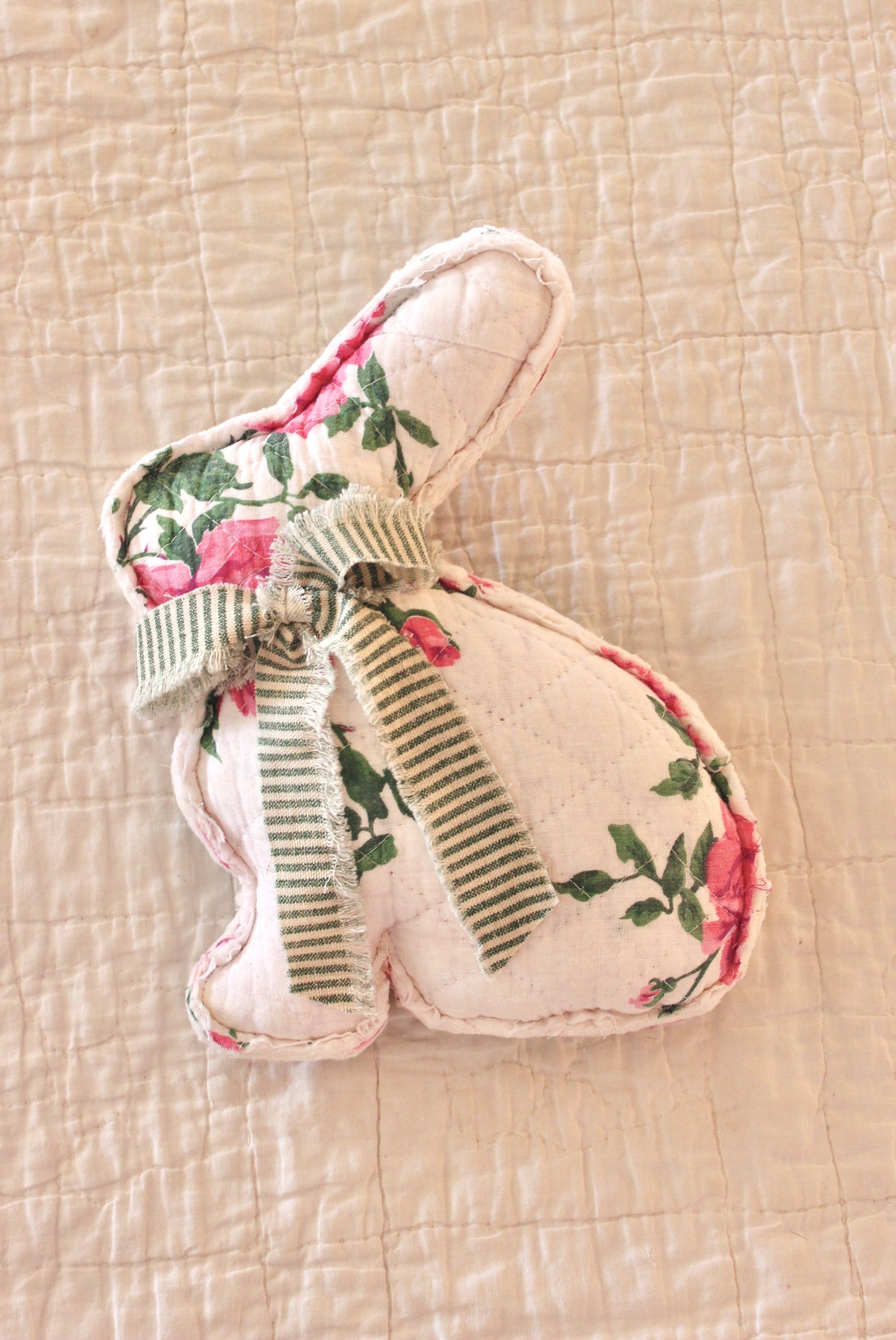 Rose Cutter Quilt Easter Trio