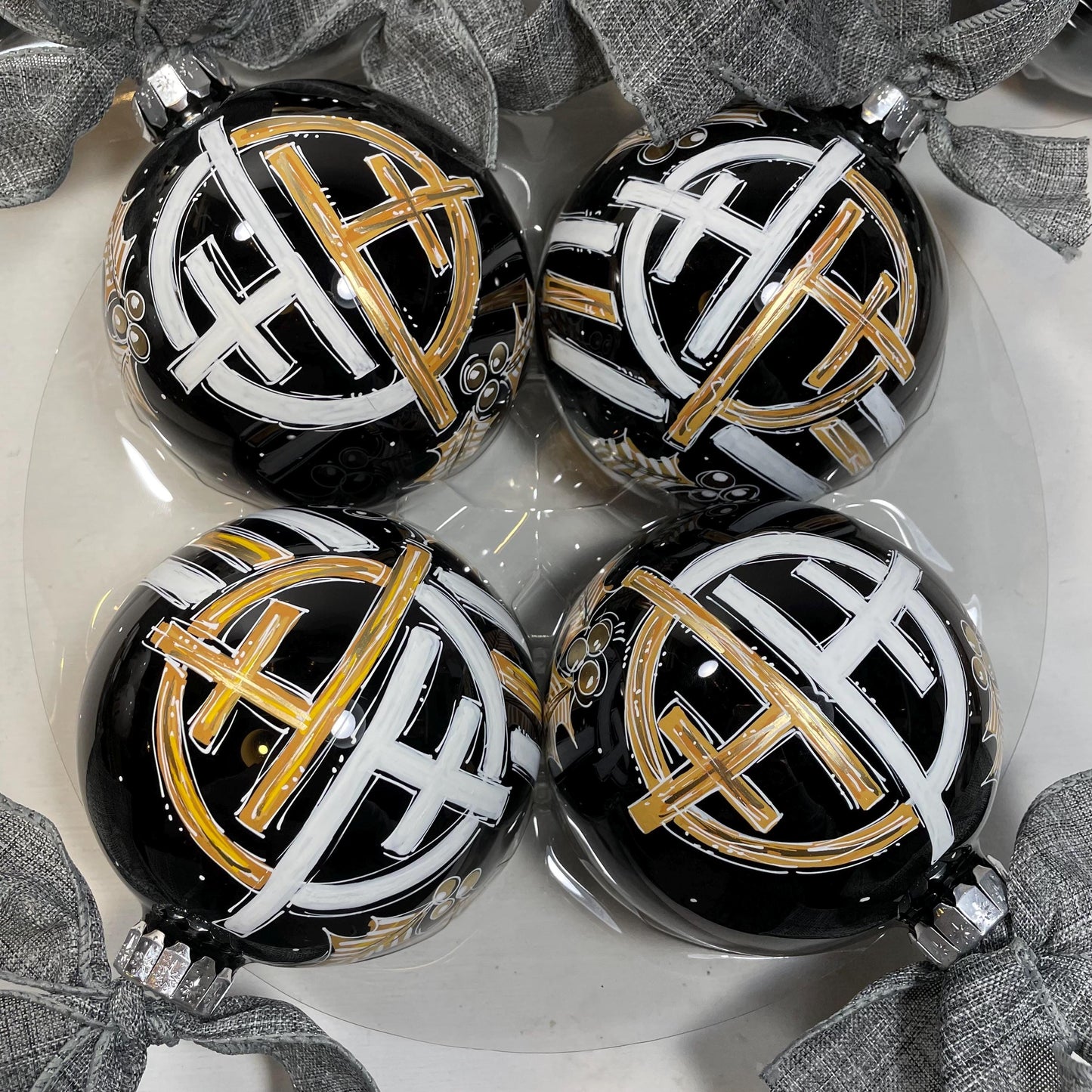 CUSTOM CORPORATE ORNAMENTS