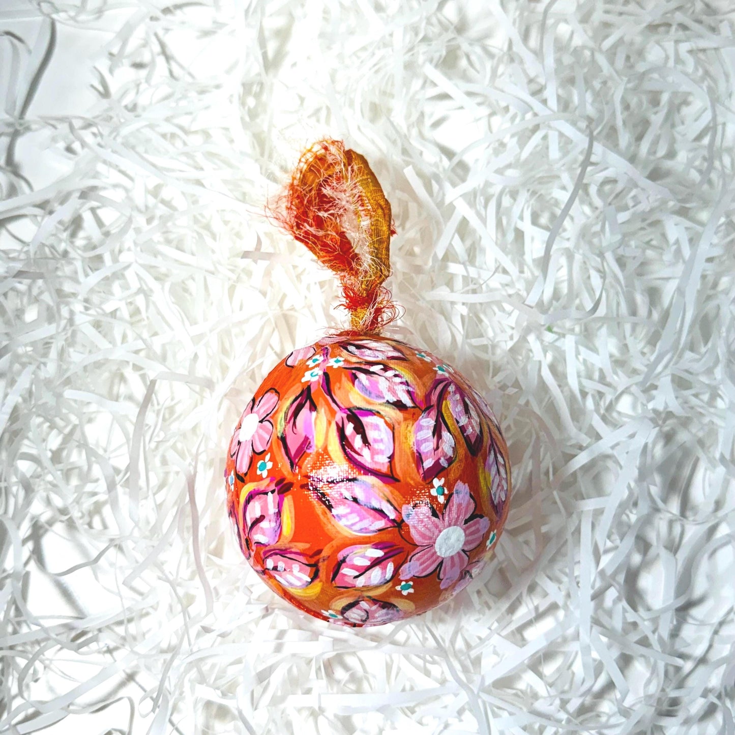 PAPER MACHE BAUBLE SET. BLUE FLORAL
