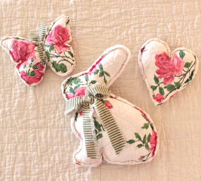 Rose Cutter Quilt Heart Trio