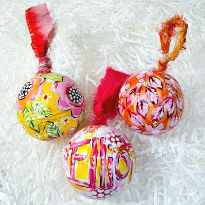 PAPER MACHE BAUBLE SET, YELLOW FLORAL